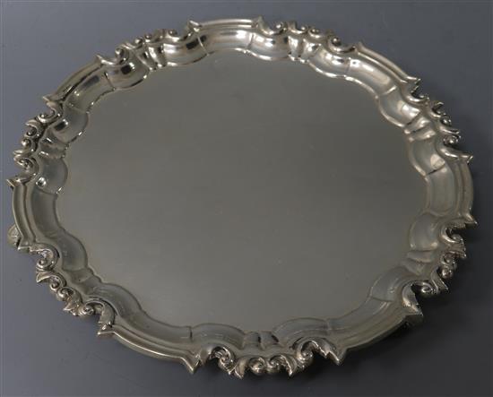 A George V silver salver, William Hutton & Sons, Sheffield, 1923, 12 oz